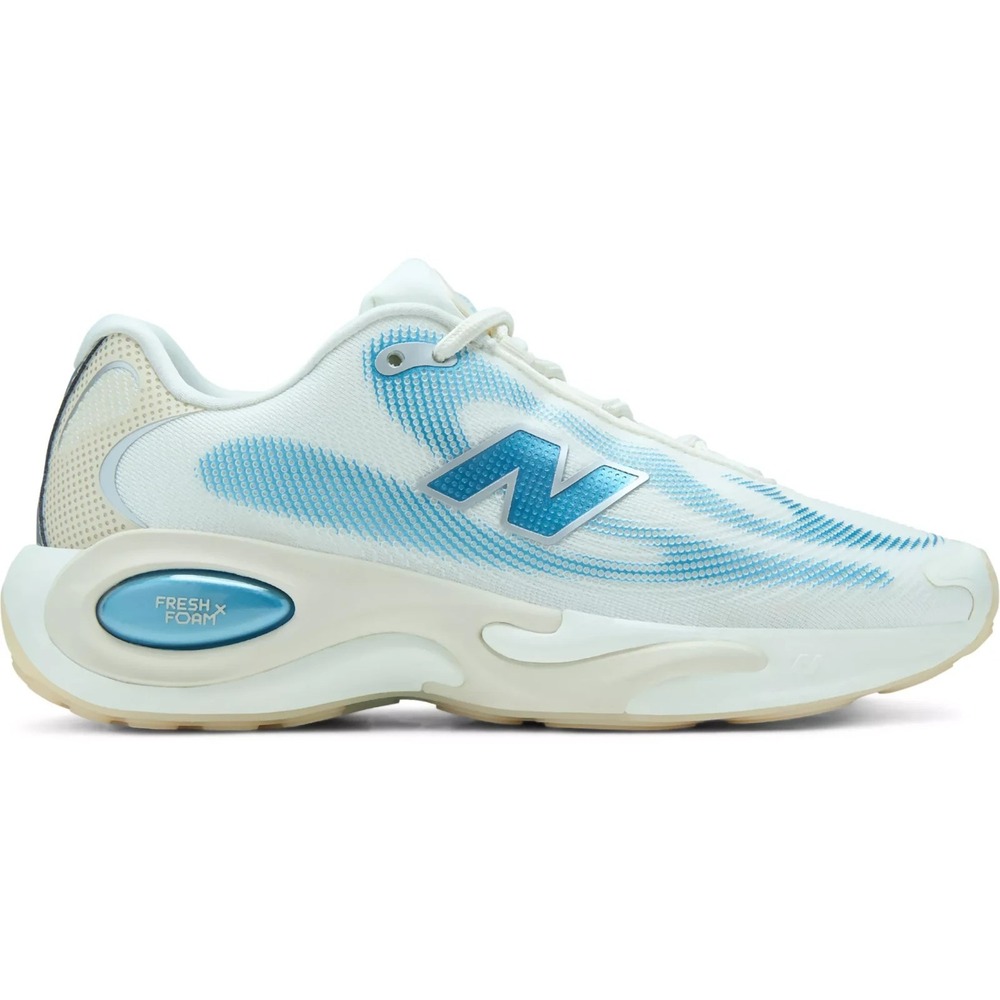 Womens Size 9 Wide -New Balance AC Runner White/BlueRunning Shoes WACR15HW  NEW